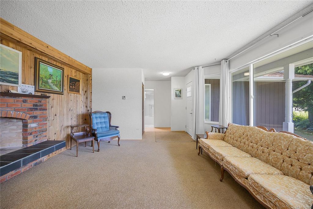 listing image 16047283886573751908