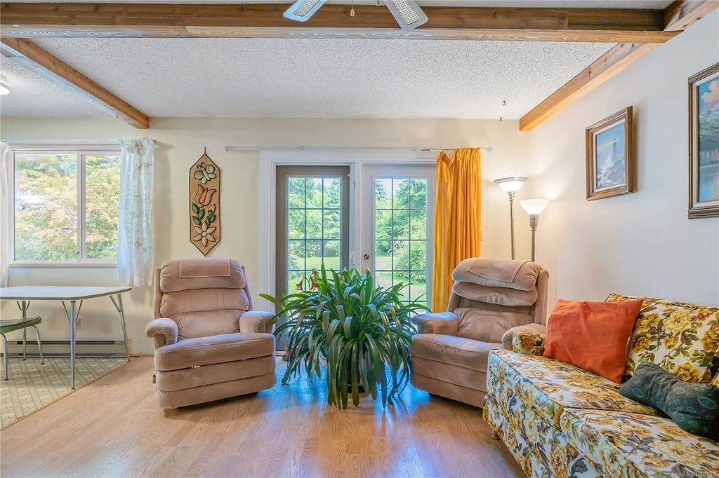 listing image 16040878267406599640