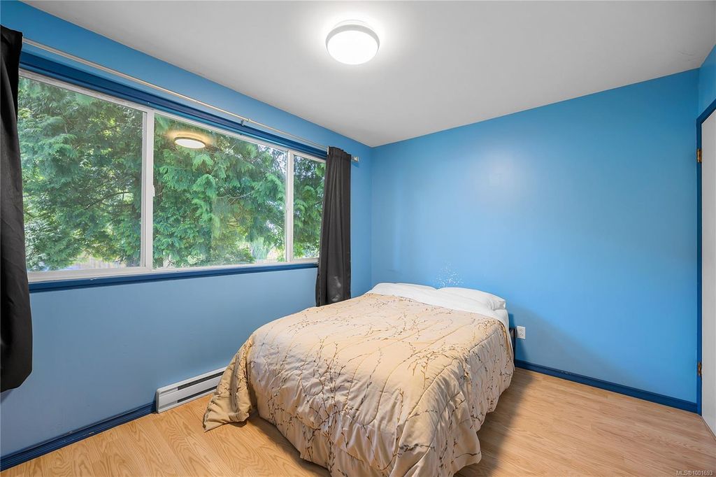 listing image 16048305571168862334
