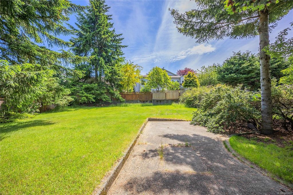 listing image 16049500238904621647