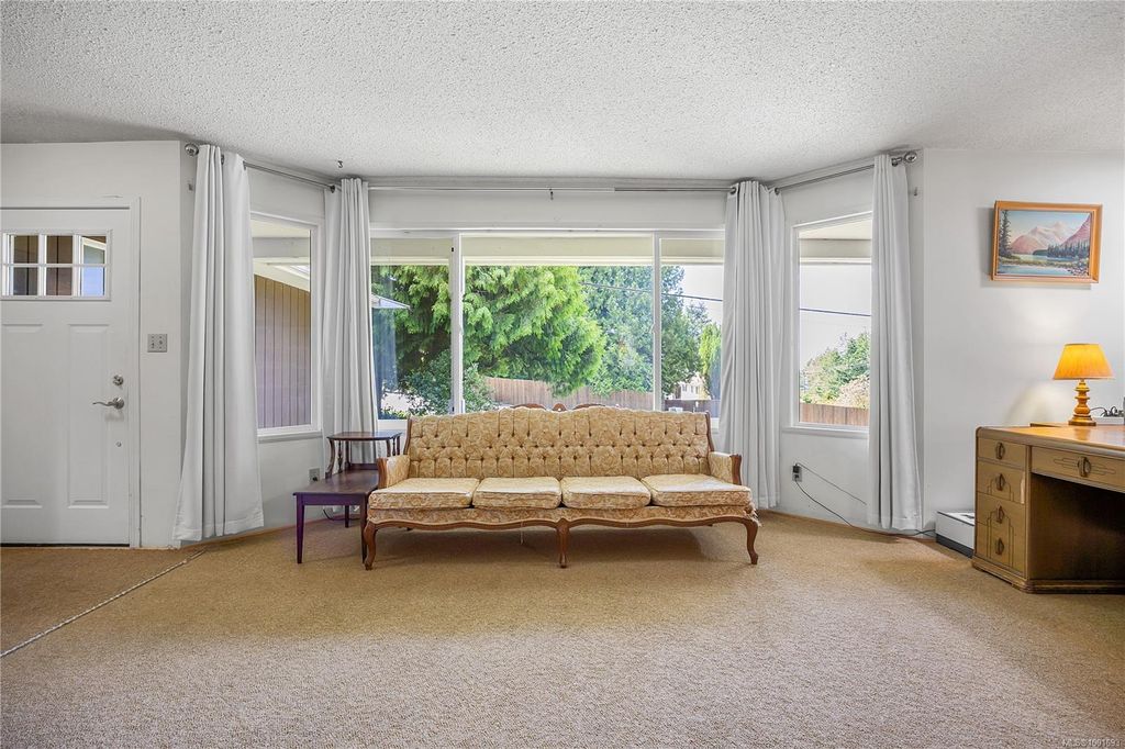 listing image 16045208308525627324