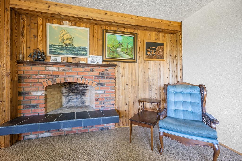 listing image 16047202447004982782