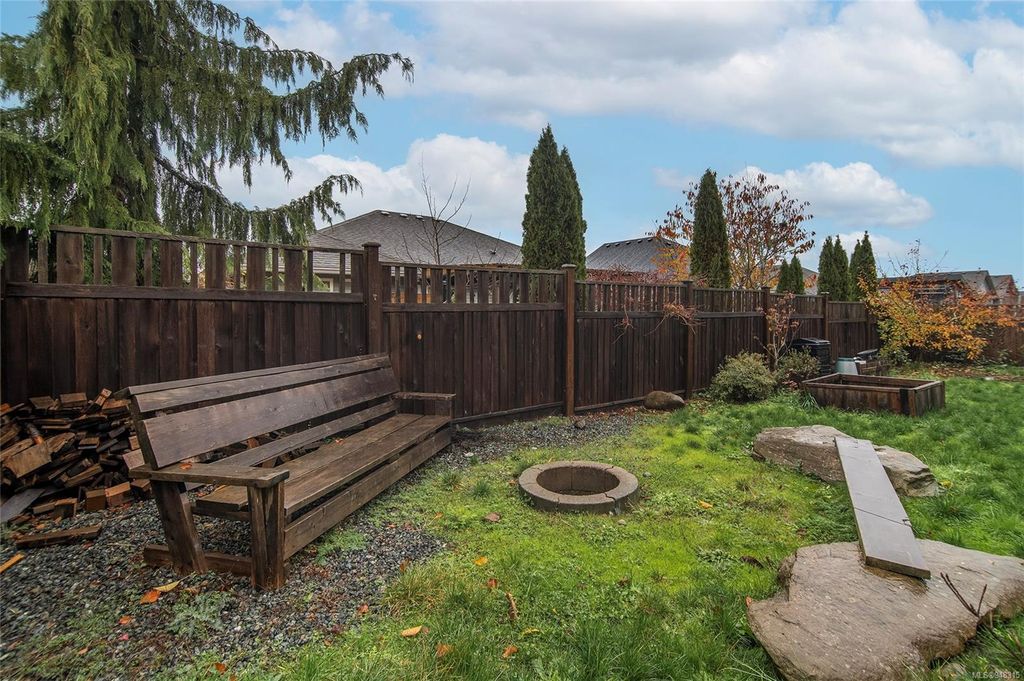 listing image 16044384763652275005