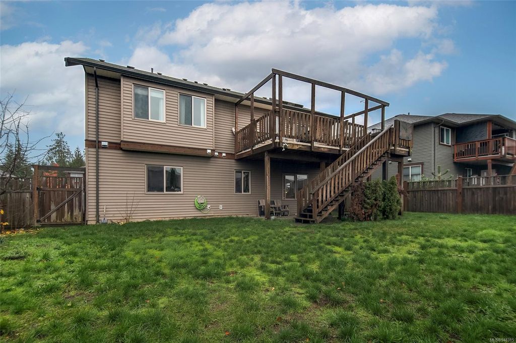 listing image 16047079502279444329