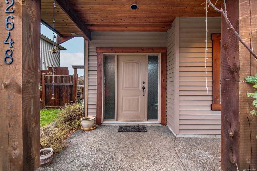 listing image 16042632867408191084