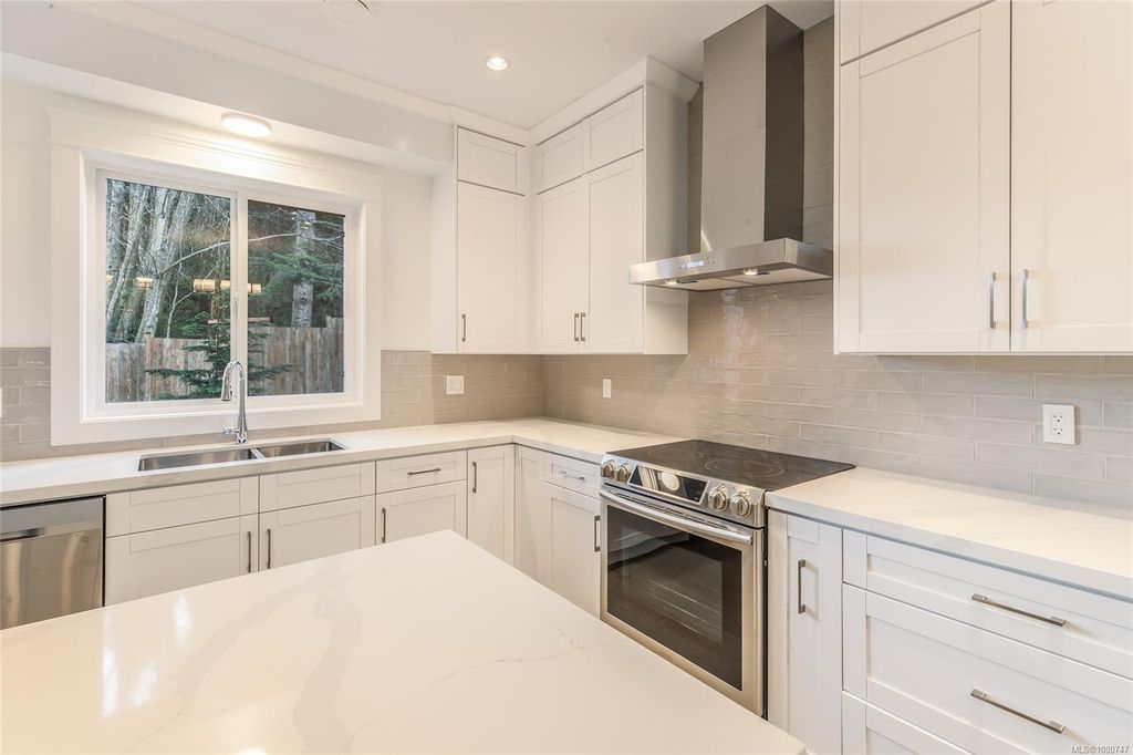 listing image 16047449573647611870