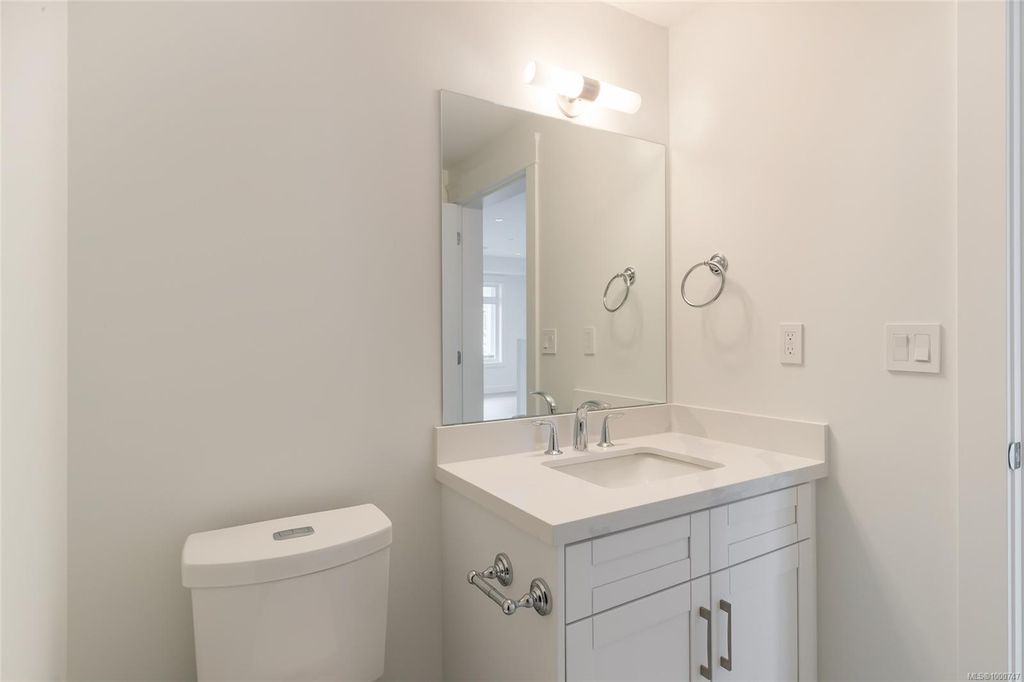 listing image 16045283495280810307