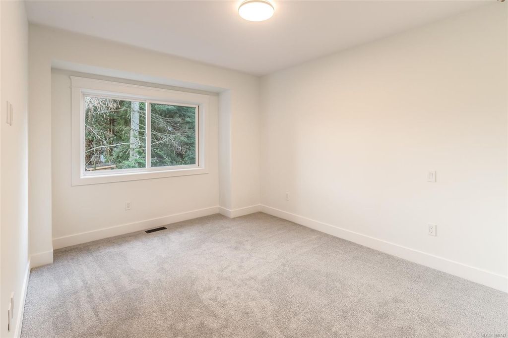 listing image 16044572318687605342