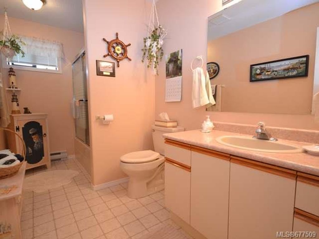 listing image 16049172483295059534