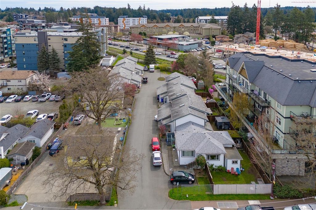 listing image 16040935280624103516