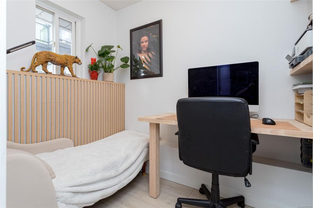listing image 16040376570644416705