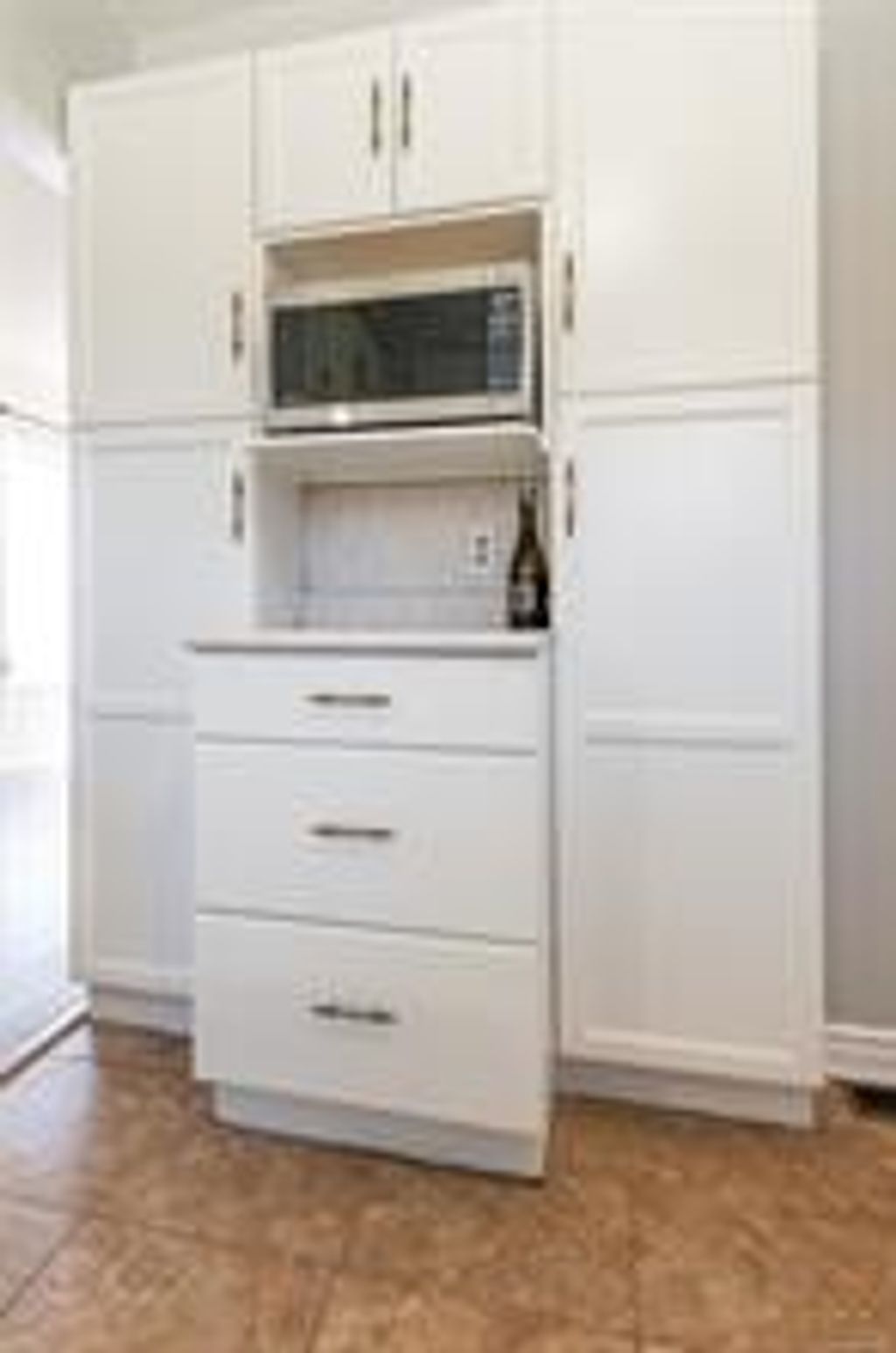 listing image 16045440420960737490