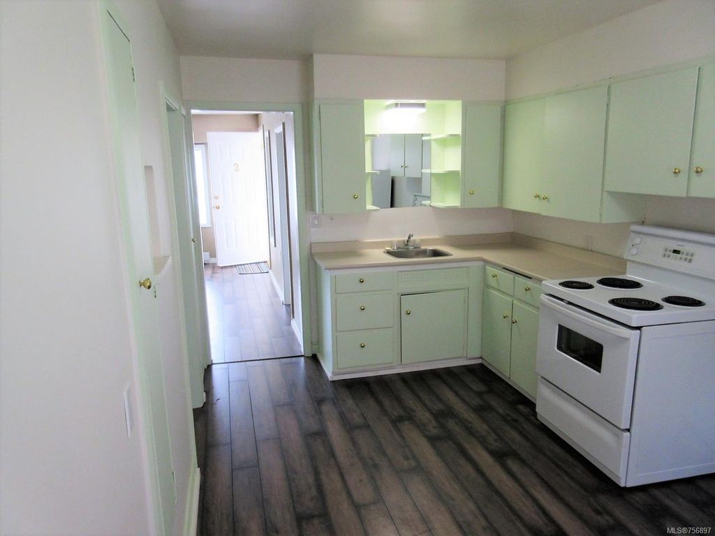 listing image 16043085537541795743