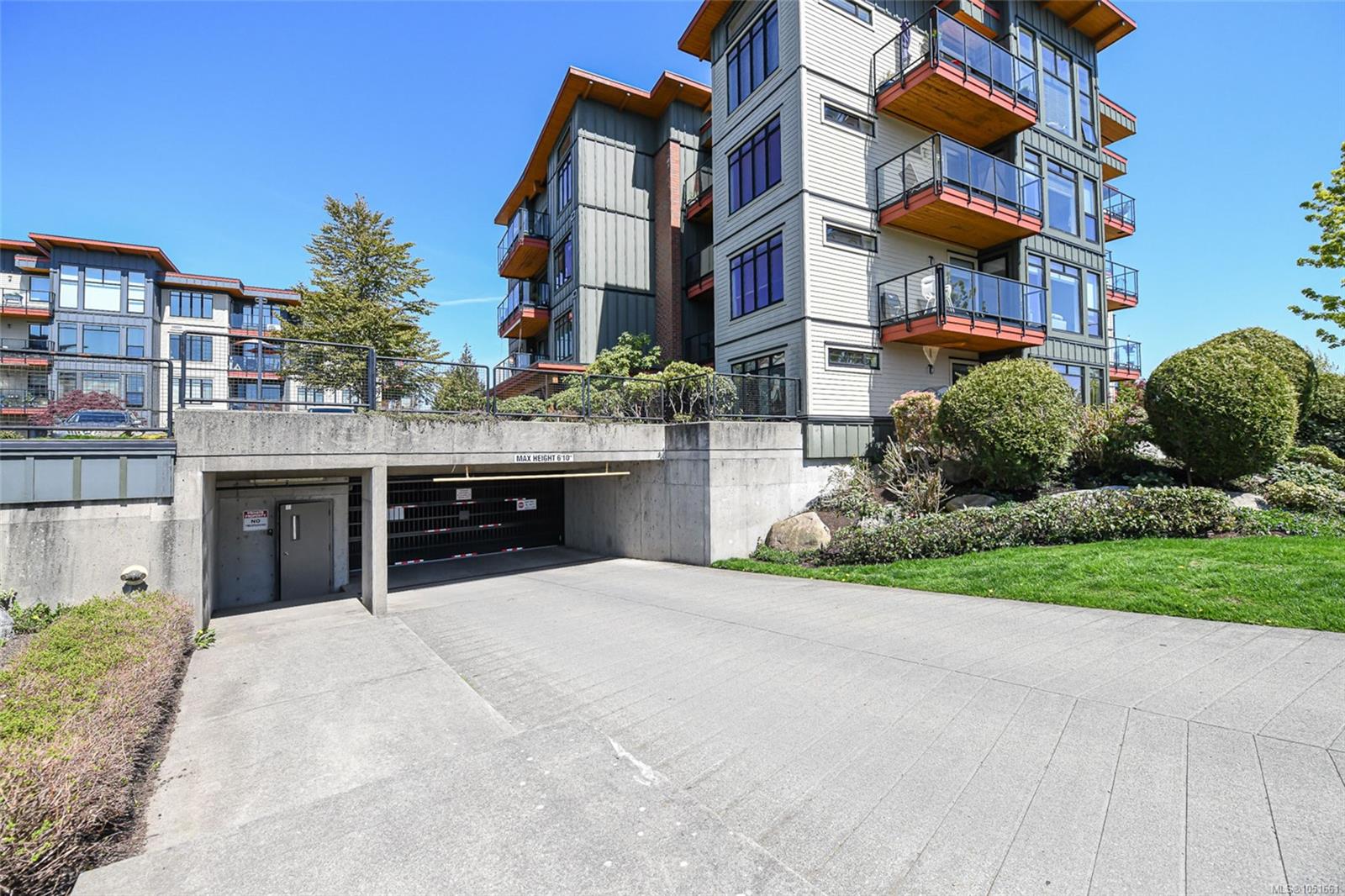 2300 Mansfield Dr 327