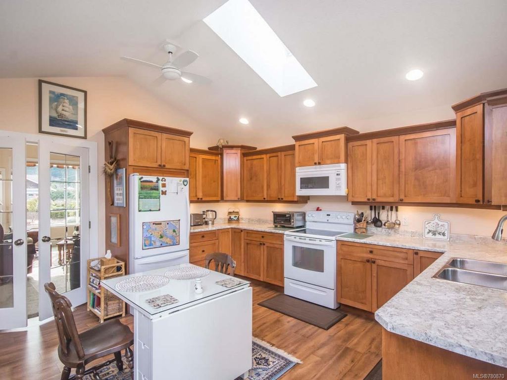 listing image 16043664198433019414