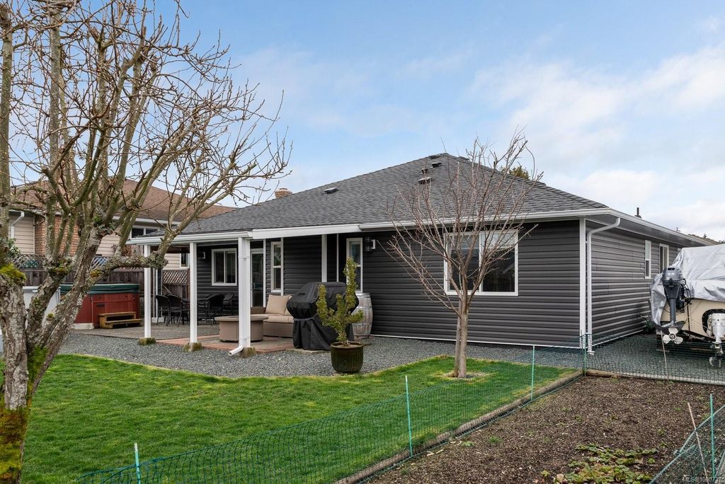 listing image 16049372564742796948
