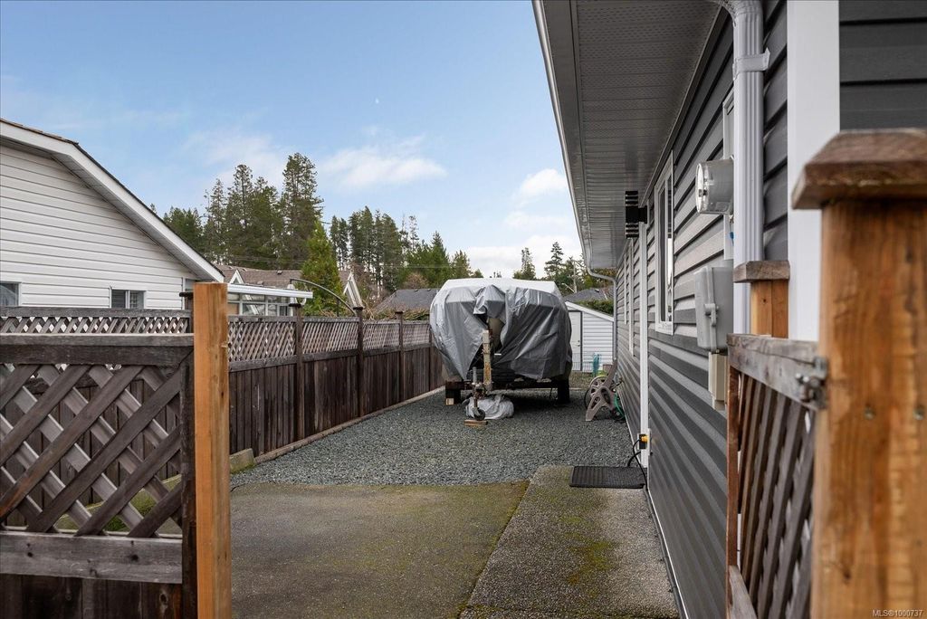 listing image 16042954333075418864