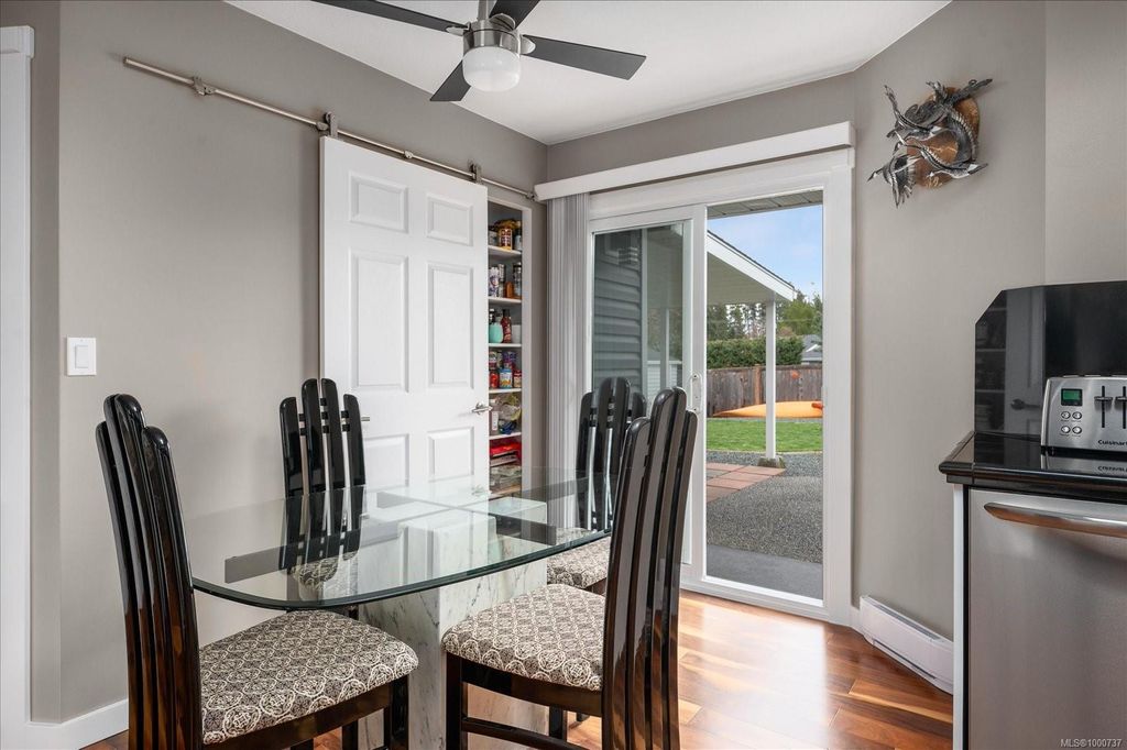 listing image 16046031309273108125