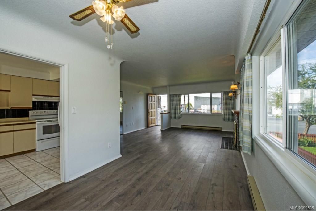 listing image 16047813984601576044