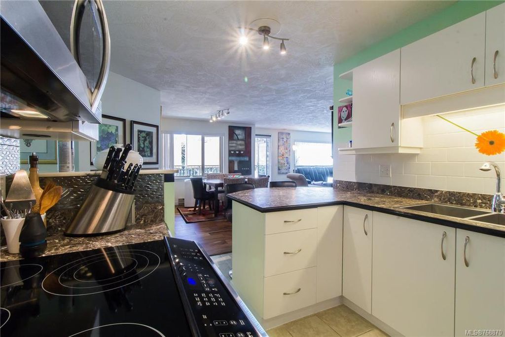 listing image 16043684521745186264