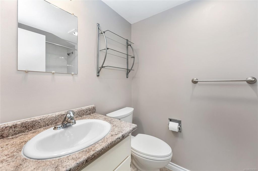 listing image 16046358946601435271