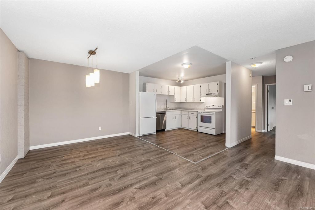 listing image 16047262059363839188