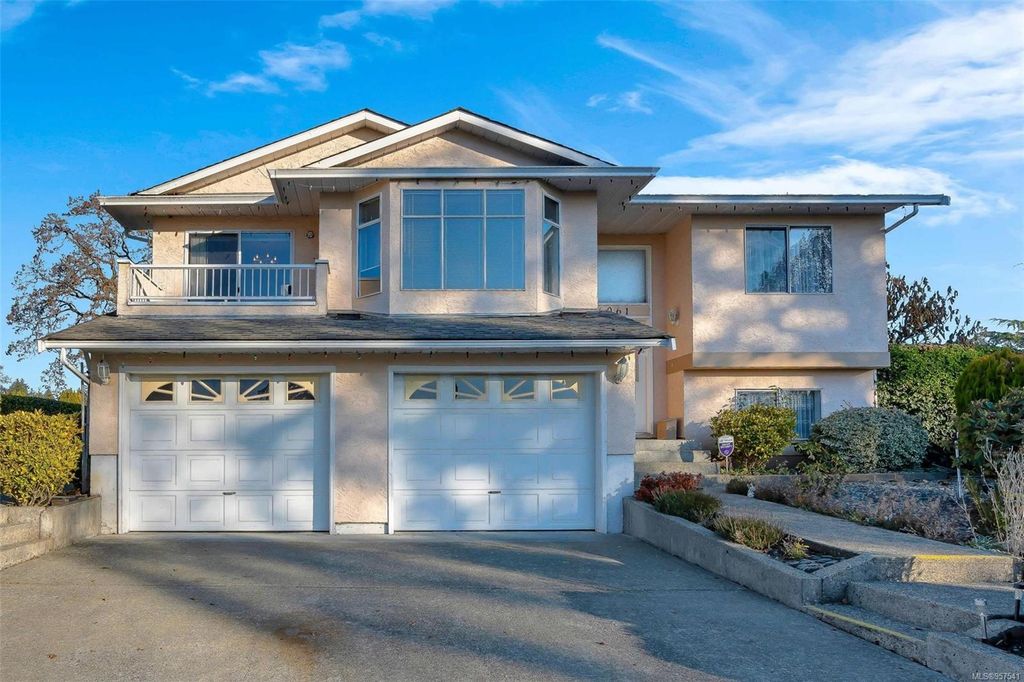 listing image 16045682241507644698