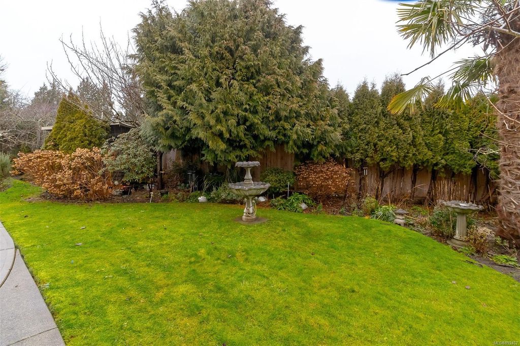 listing image 16045091425601998818