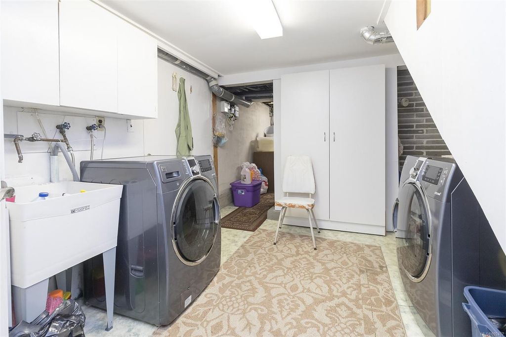 listing image 16047671475488870609