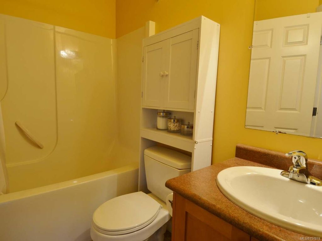 listing image 16040866892837582726