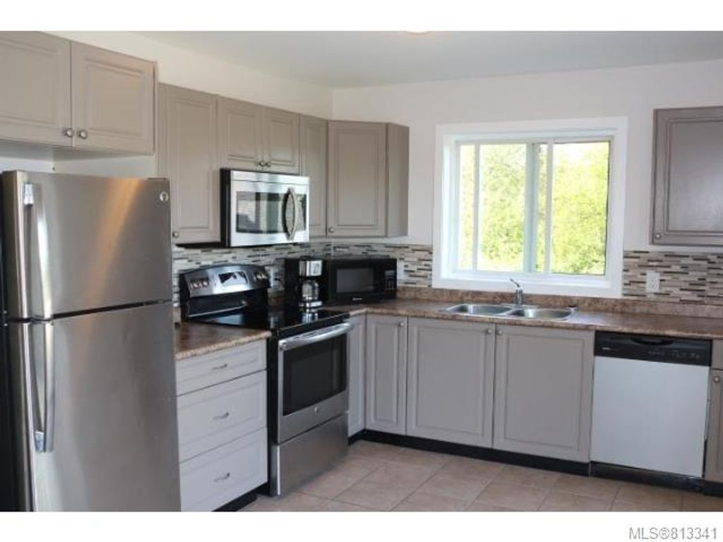 listing image 16043550517340392804