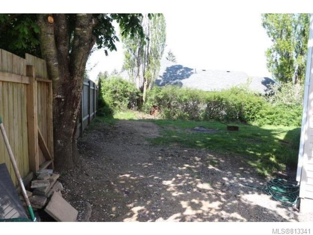 listing image 16043782830982097434