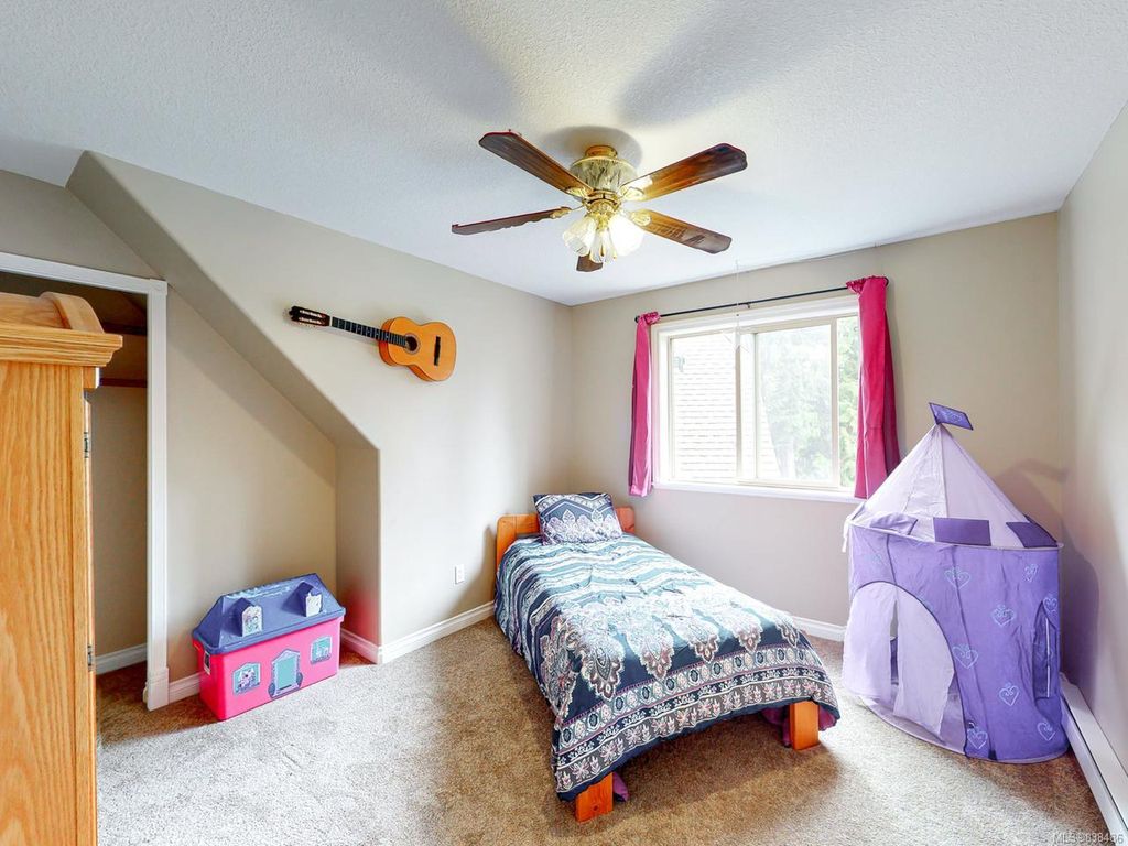 listing image 16047966919575300908