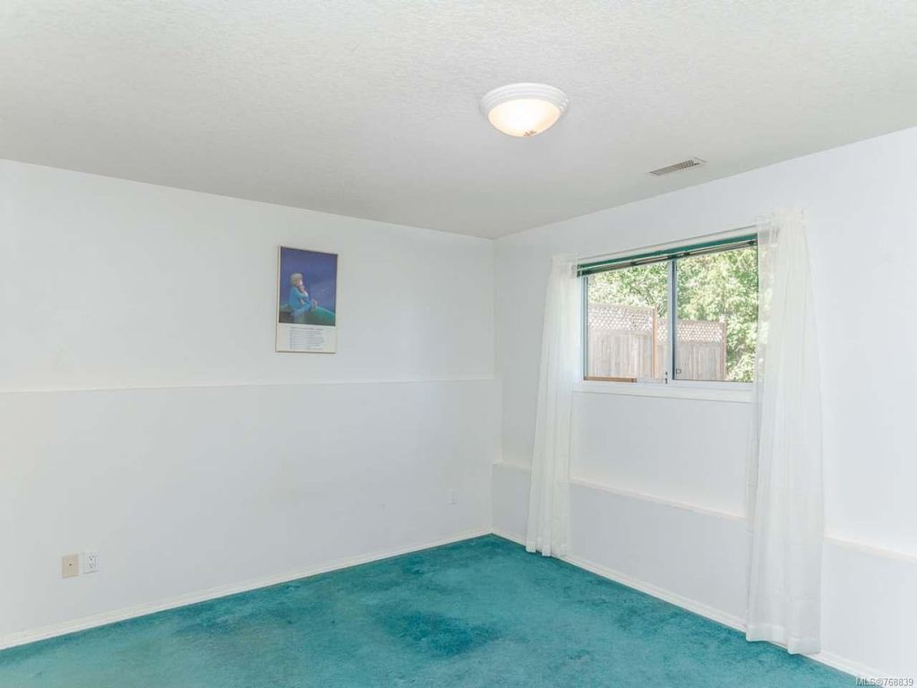 listing image 16041994279397558105
