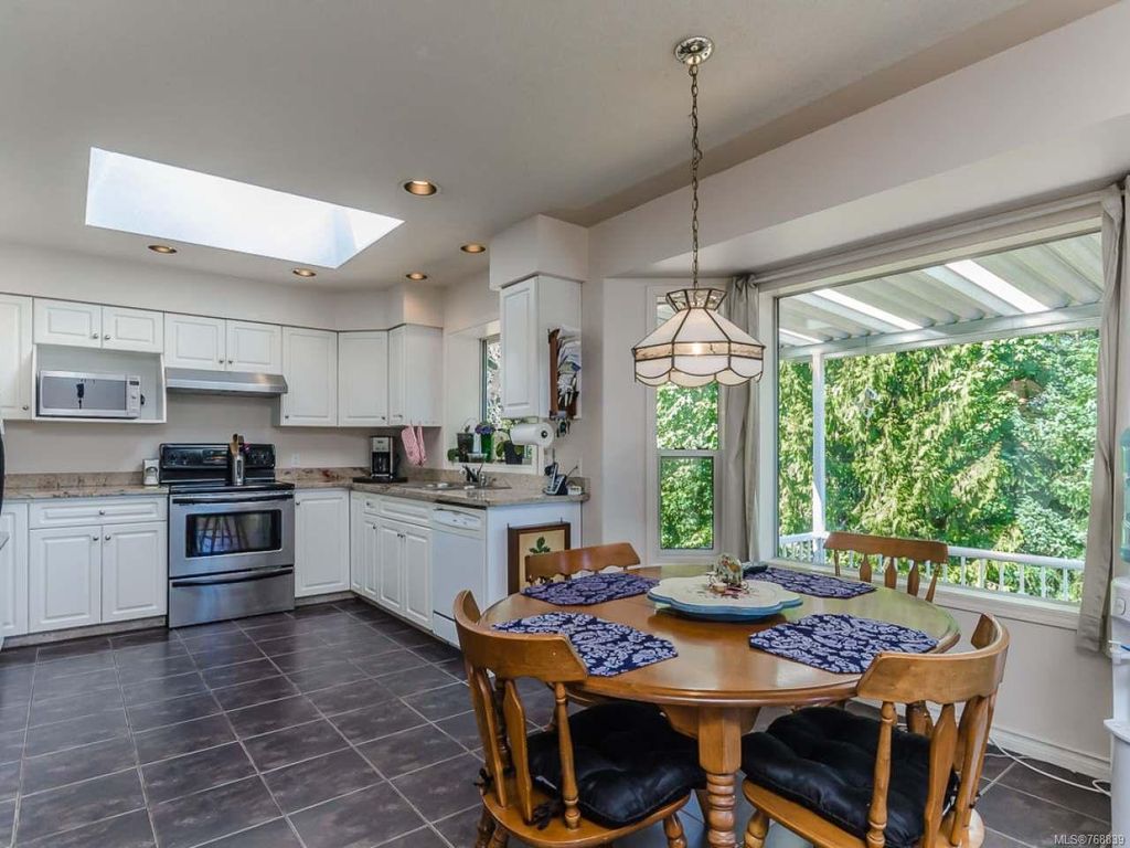 listing image 16041188458055406810