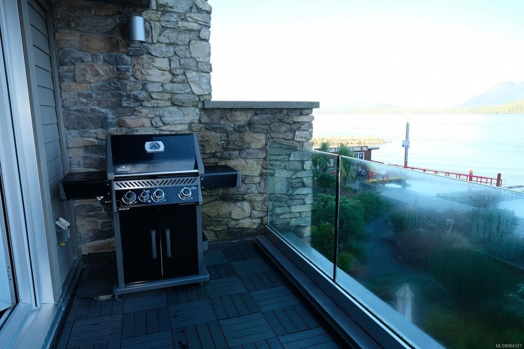 listing image 16044310671361033163