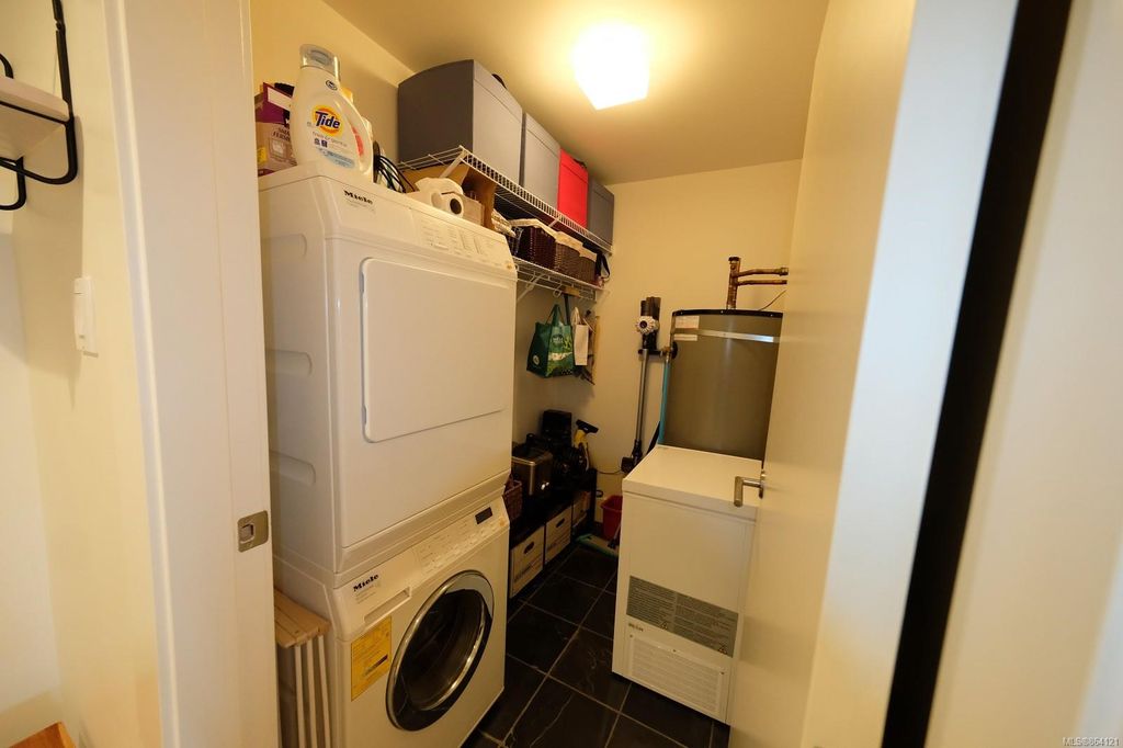 listing image 16042447959138247845