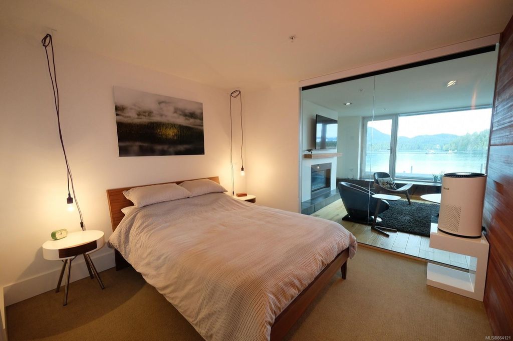 listing image 16044217986118044576