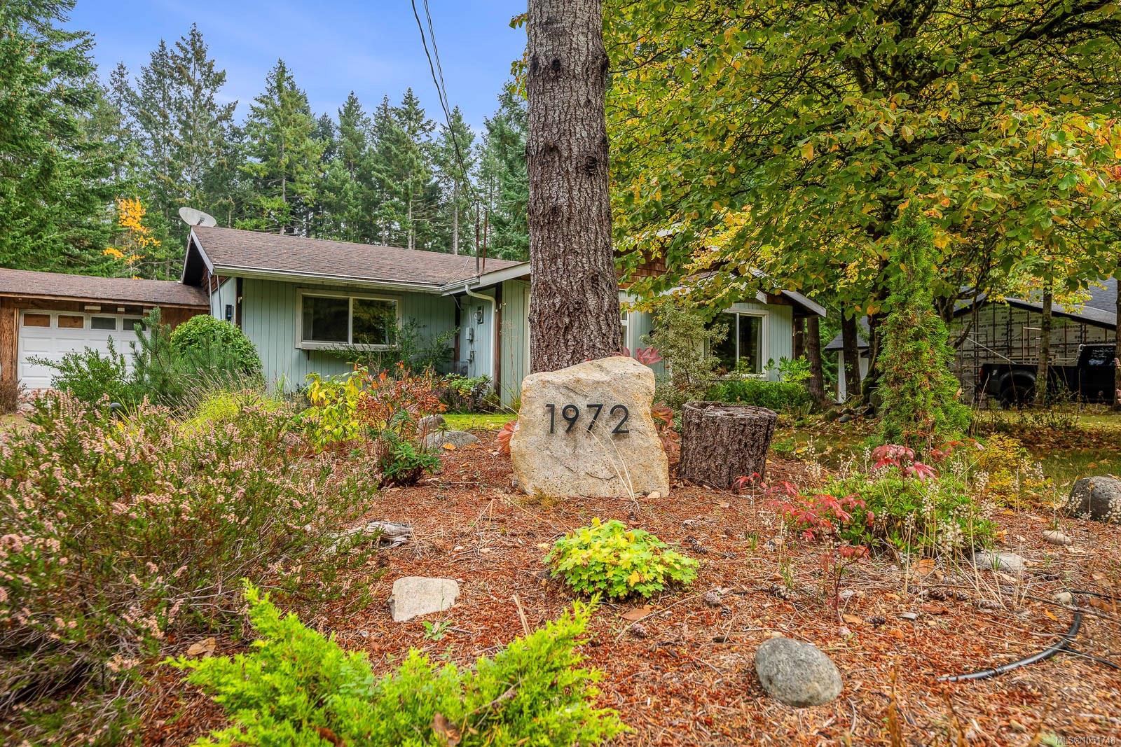 1972 Greenwood Cres