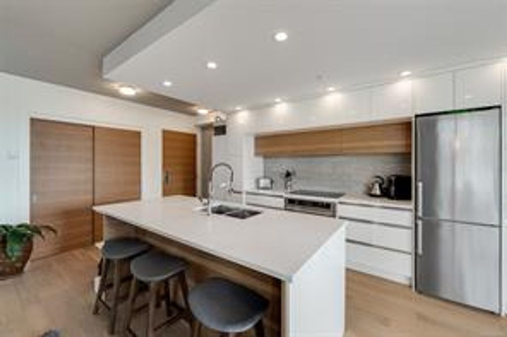 listing image 160498570449