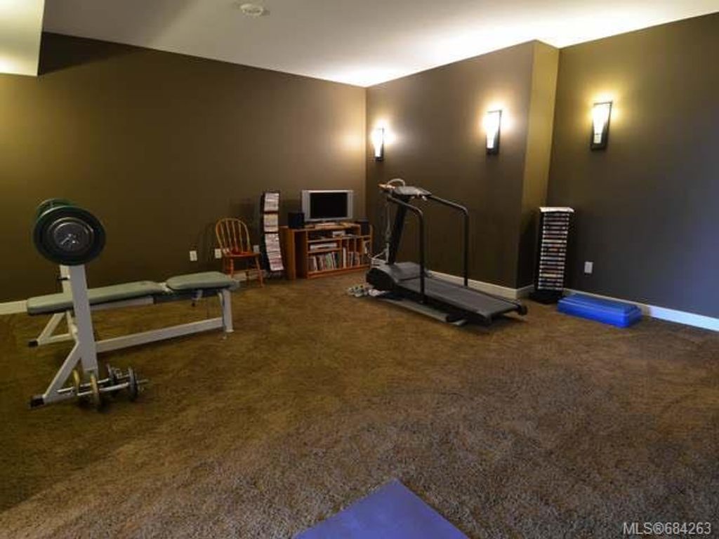 listing image 16045267459927331119