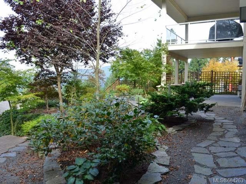 listing image 16043965635191001379