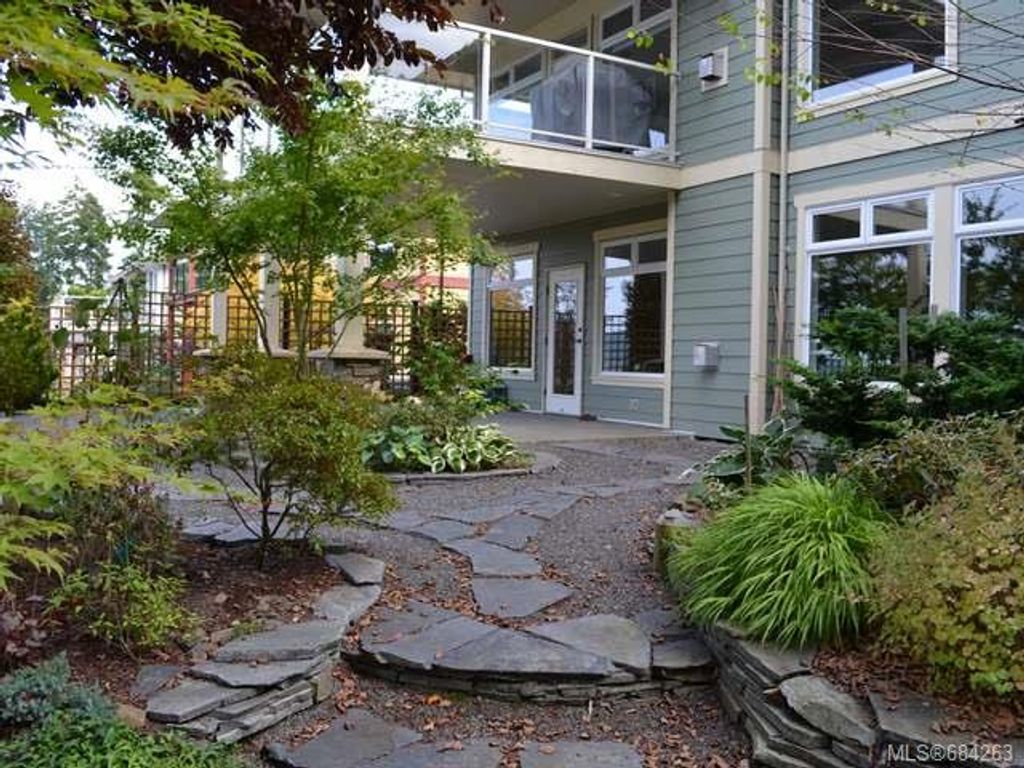 listing image 16044886295892964911