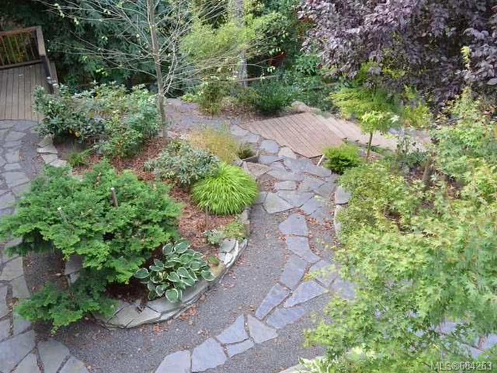 listing image 16040633710177343361