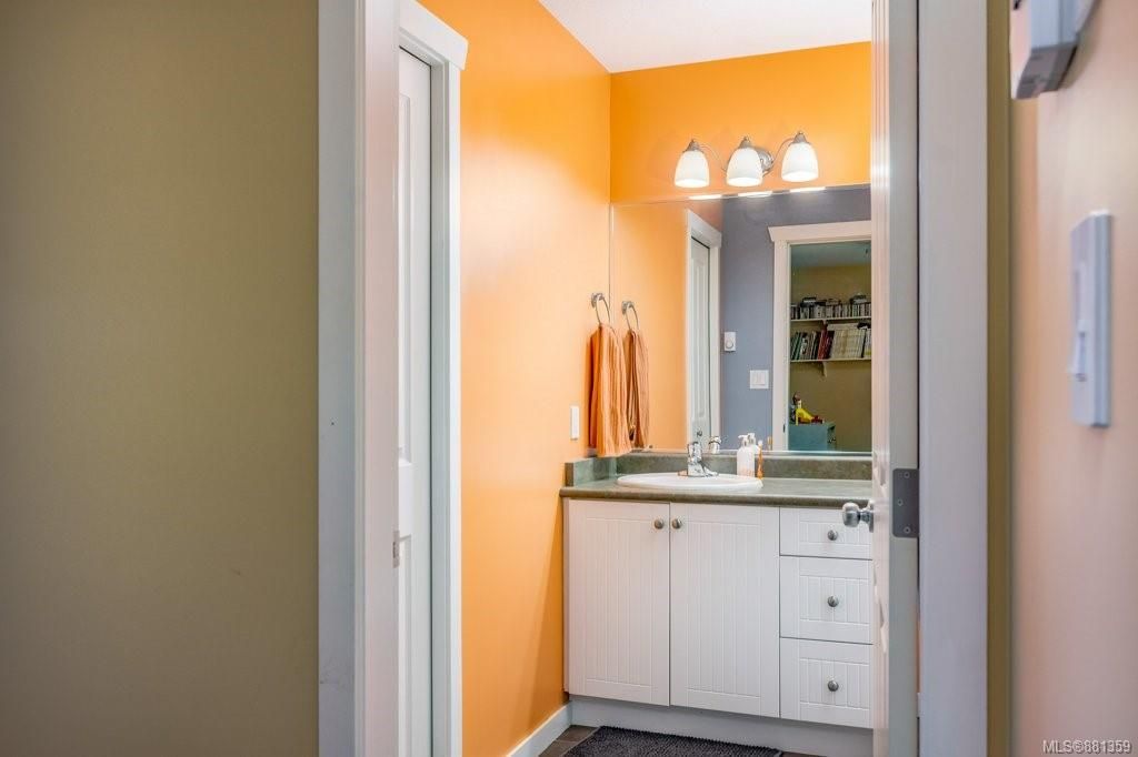 listing image 16044192357757966035