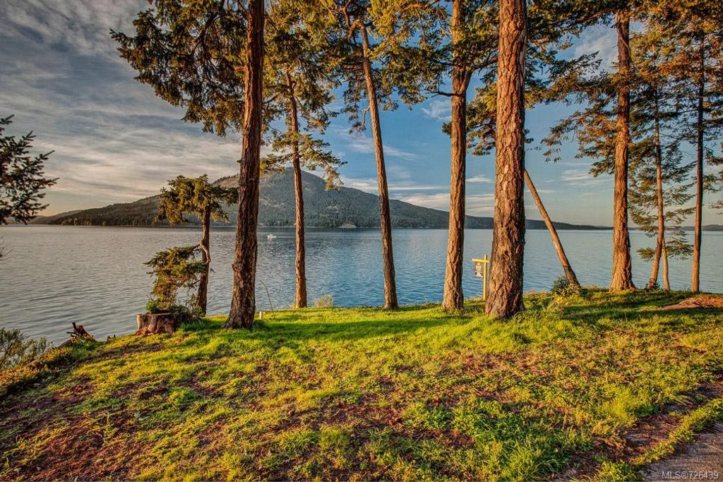 listing image 16044030167032122541