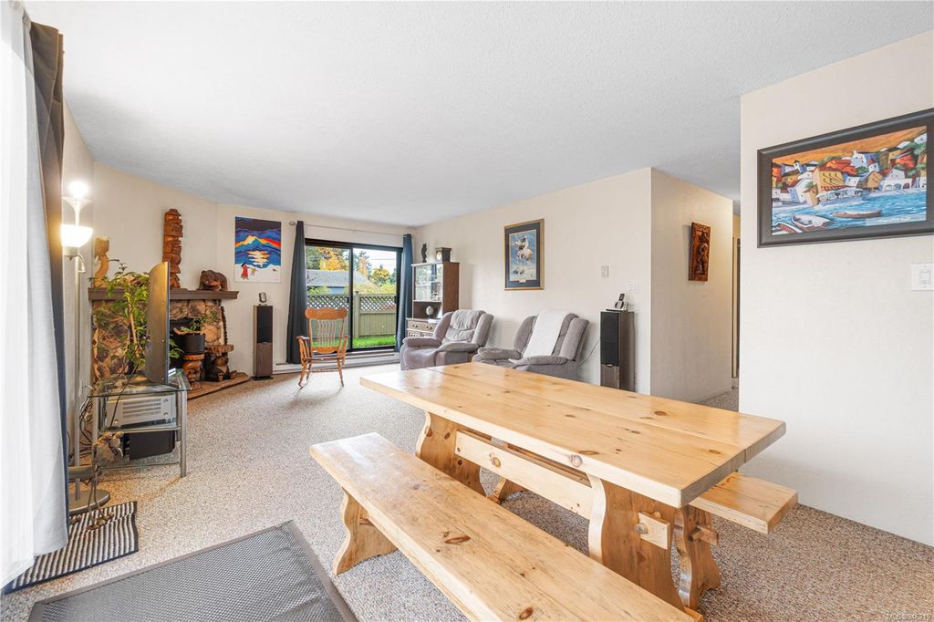 listing image 16041990746094256119