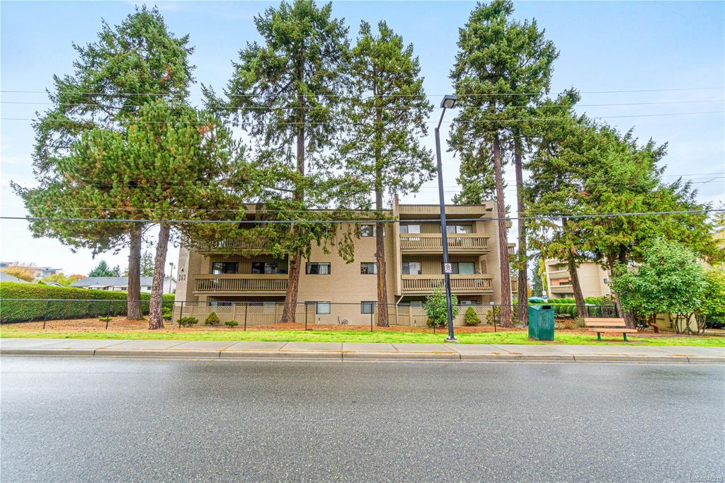 listing image 16043410756467418752