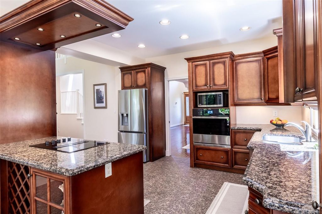 listing image 16043332008267821602