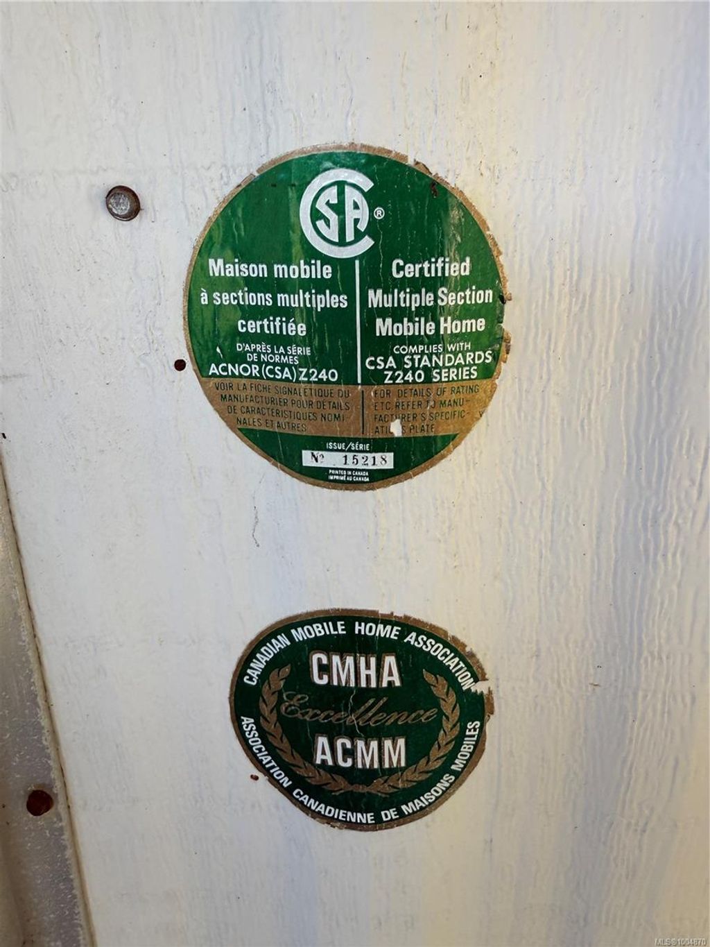 listing image 16043750533735803083